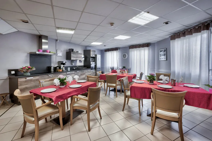 Photo principale de EHPAD La Maison Robinson - Maison de retraite / EHPAD