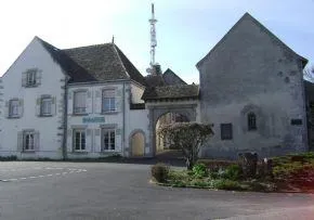 Ehpad Emmanuel Bardot - Maison de retraite / EHPAD à Mont-Saint-Vincent