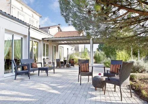 Le Jardin des Loges - Maison de retraite / EHPAD à Saint-Bonnet-sur-Gironde