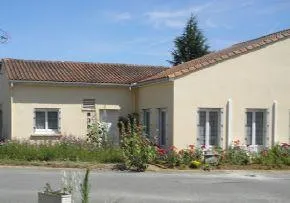 Residence Roger Remondet - Résidence Services Seniors à Saint-Claud