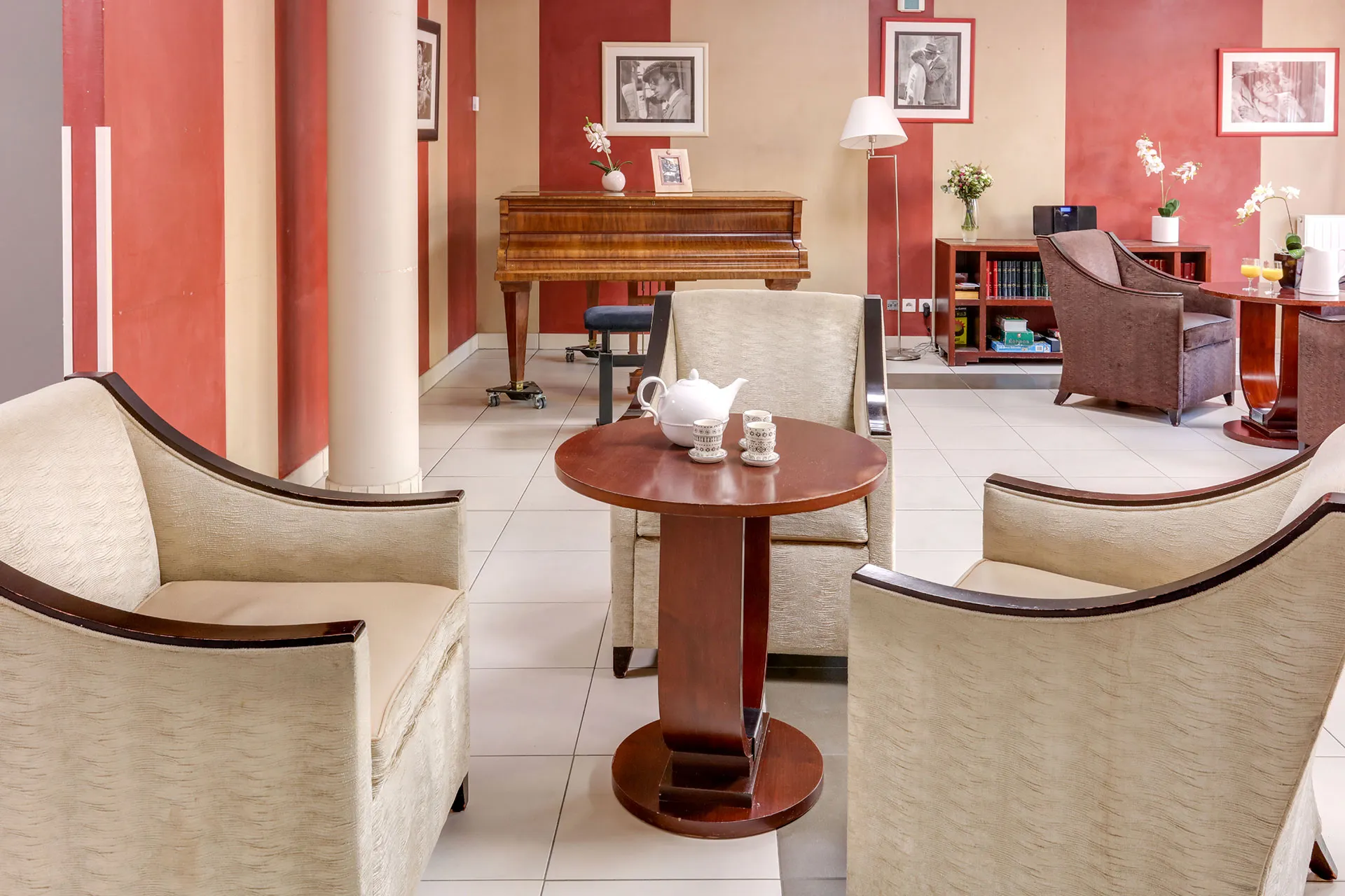 Photo principale de Résidence de Longchamp - Maison de retraite / EHPAD