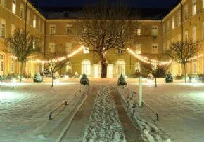 Centre Medical La Roseraie - Maison de retraite / EHPAD à Montfaucon