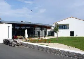 Residence Clodomir Arnaud - Maison de retraite / EHPAD à La Rochénard