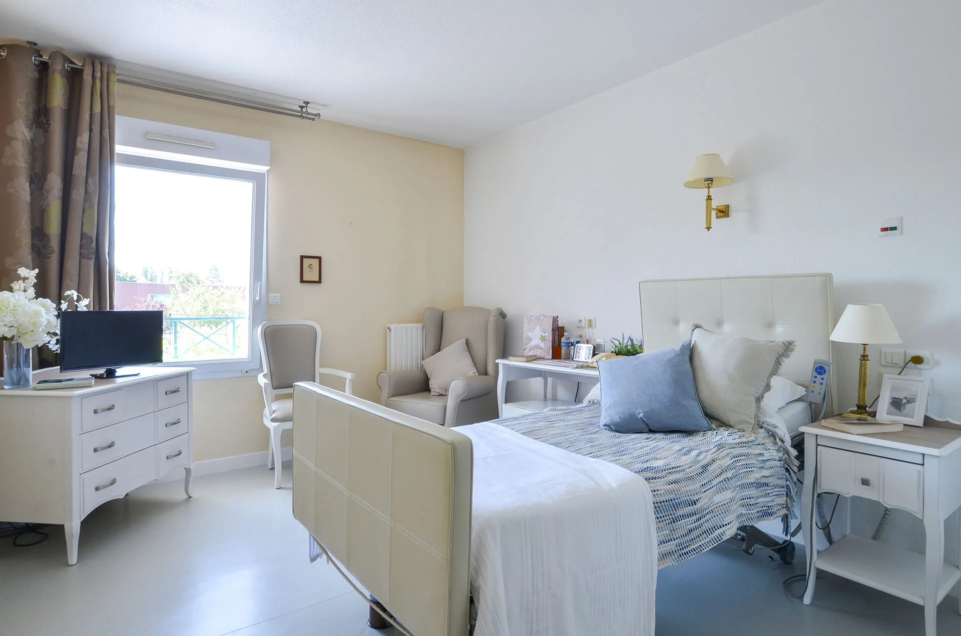 Photo principale de La Fontaine Médicis - Maison de retraite / EHPAD