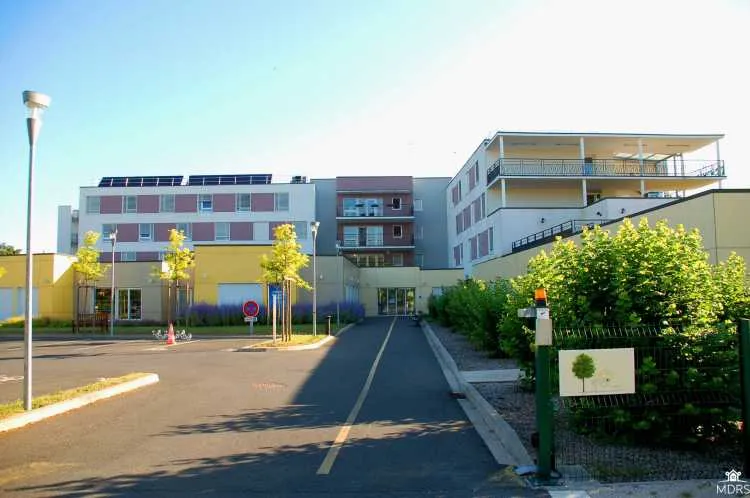 Photo de Ehpad Raymond Poulin - Maison de retraite / EHPAD