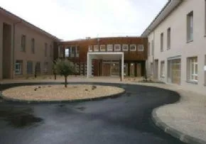 Ehpad Beausoleil - Maison de retraite / EHPAD à Mours-Saint-Eusèbe