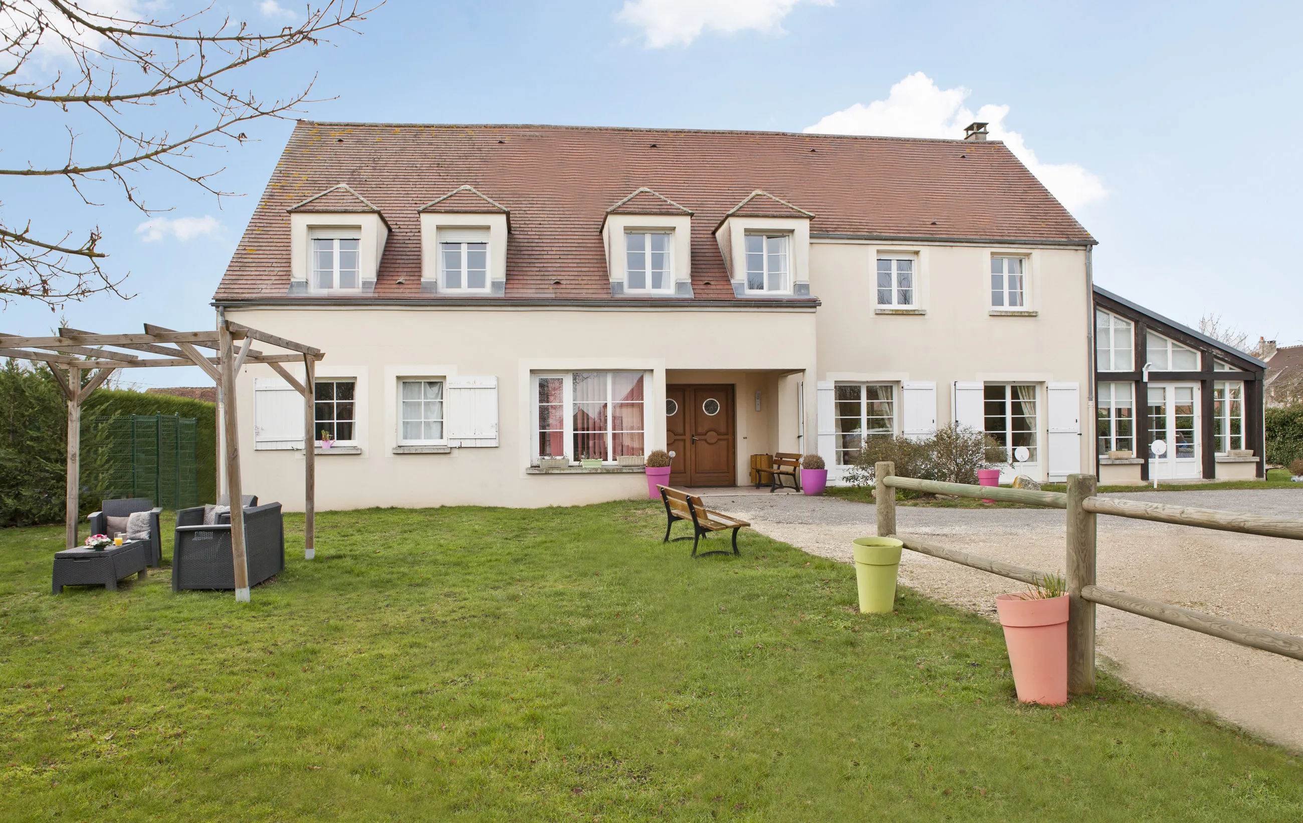 Résidence Baccara - Maison de retraite / EHPAD à Pécy