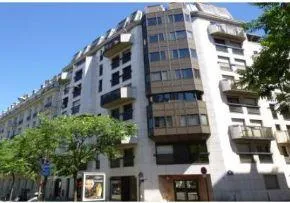 Photo de Résidence Les Hespérides Courcelles-Wagram - Résidence Services Seniors