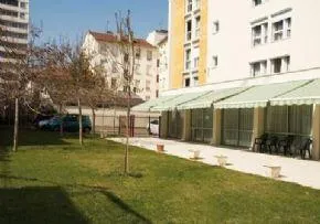 Residence Les Bruyeres - Maison de retraite / EHPAD à Lyon