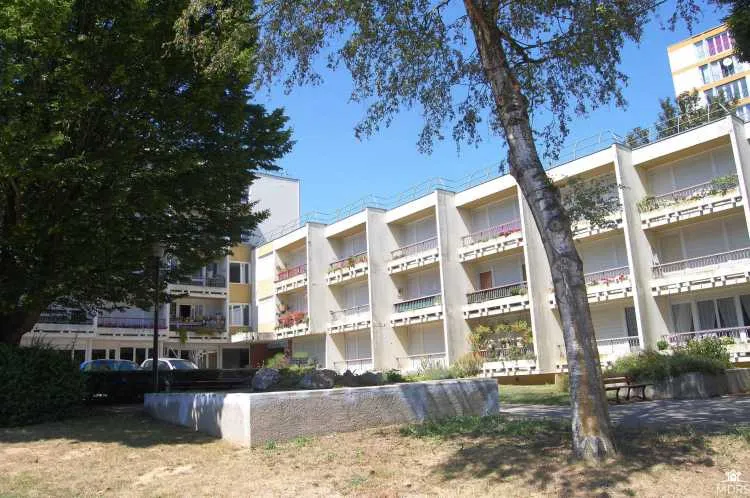 Photo de Residence La Fleurande - Résidence Services Seniors