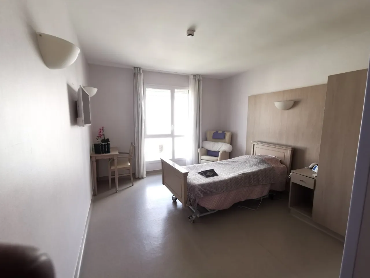 Photo de Ehpad Du Centre Hospitalier D'Avallon - Maison de retraite / EHPAD