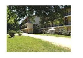 Foyer Logement Du Foulon - Résidence Services Seniors à Monsempron-Libos