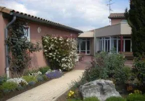 Residence Jean Helene - Résidence Services Seniors à Lavilledieu