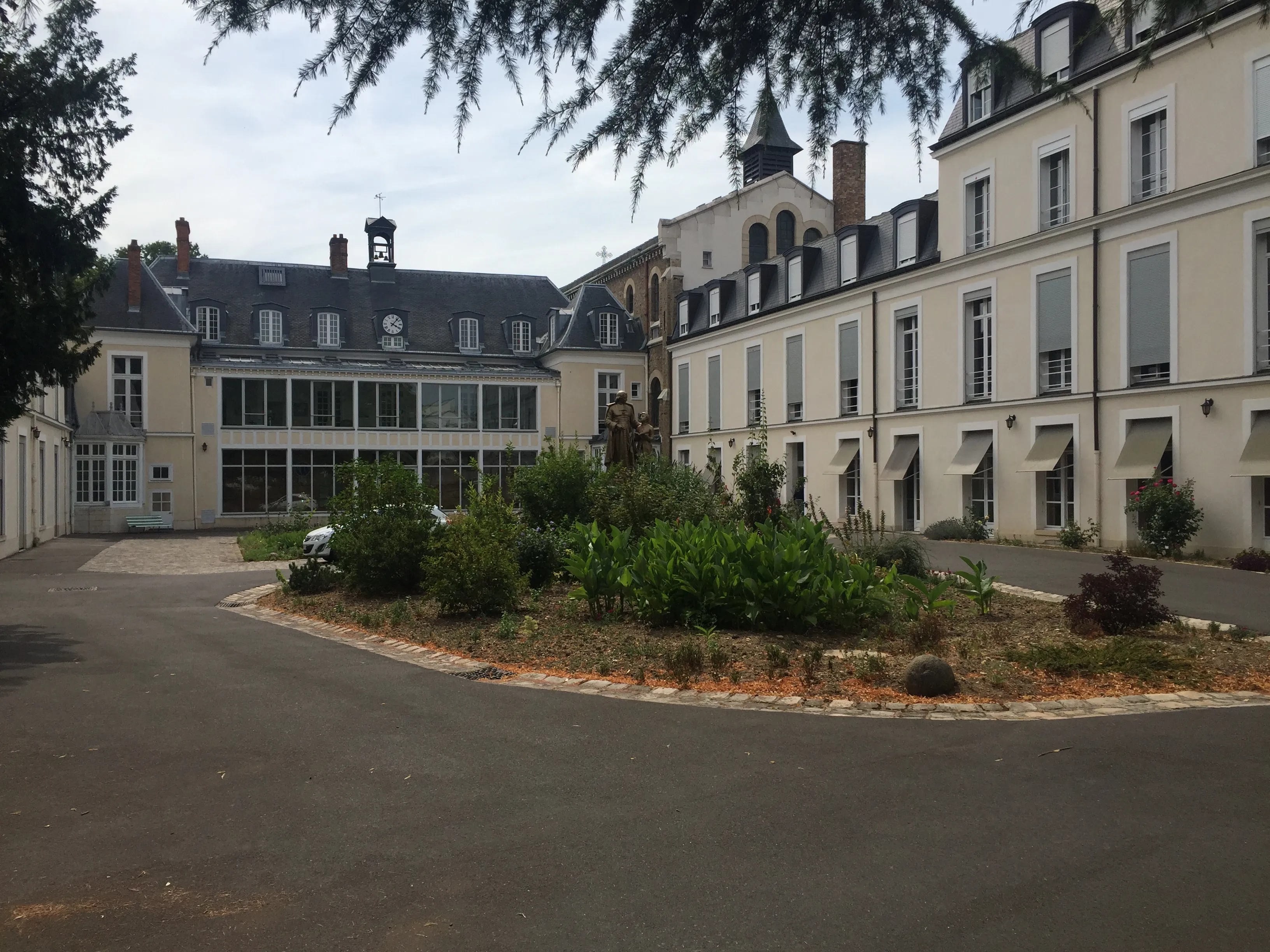 Residence Saint-Jean-Baptiste De La Salle - Maison de retraite / EHPAD à Athis-Mons