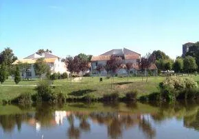 Foyer Logement Du Logis De Vaux - Résidence Services Seniors à Vaux-sur-Mer