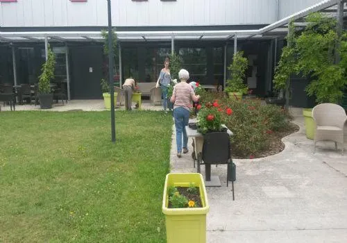 Photo de Pole Gerontologique Villa Du Petit Trianon