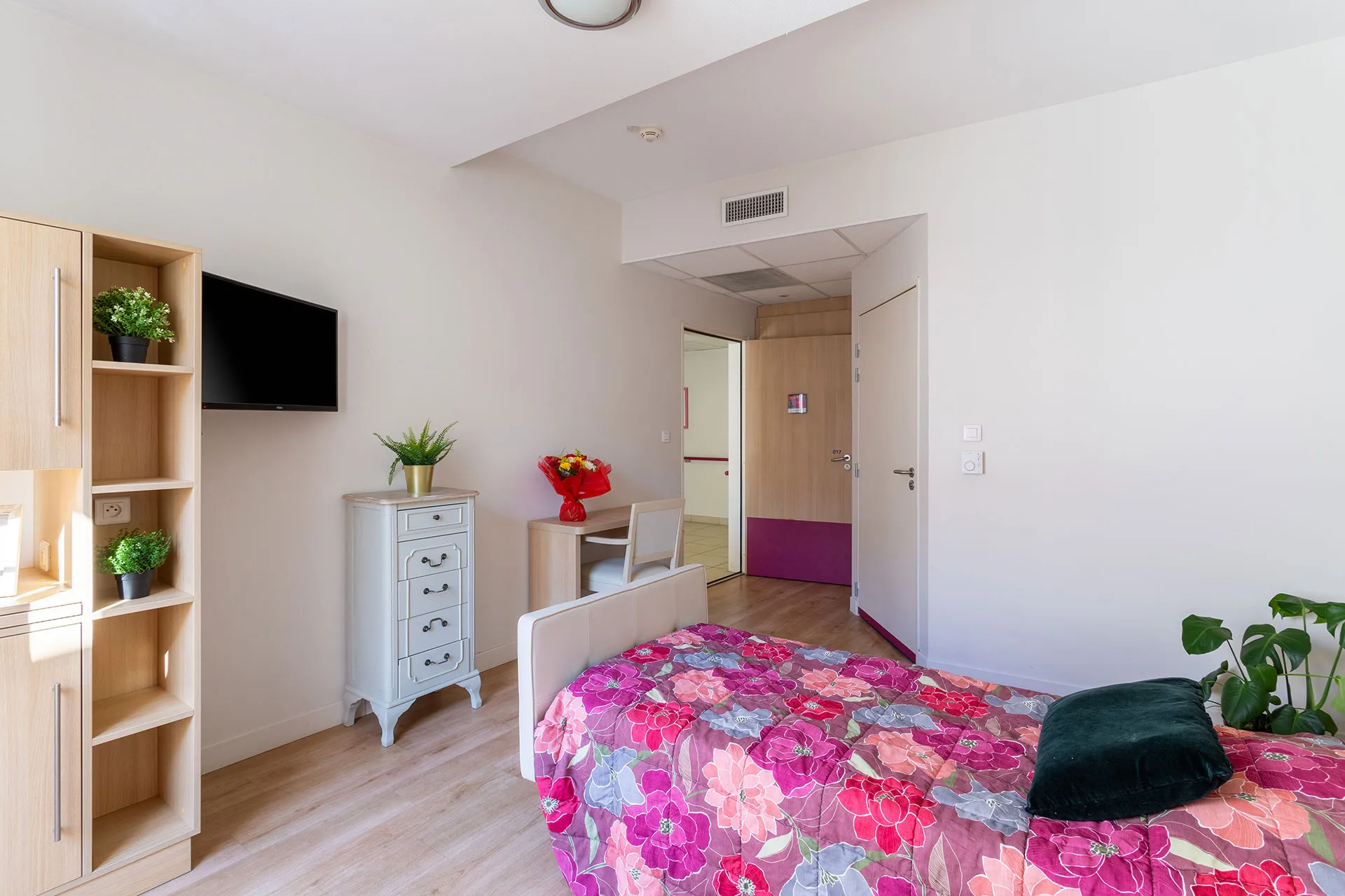 Photo de Résidence Longchamp - Maison de retraite / EHPAD