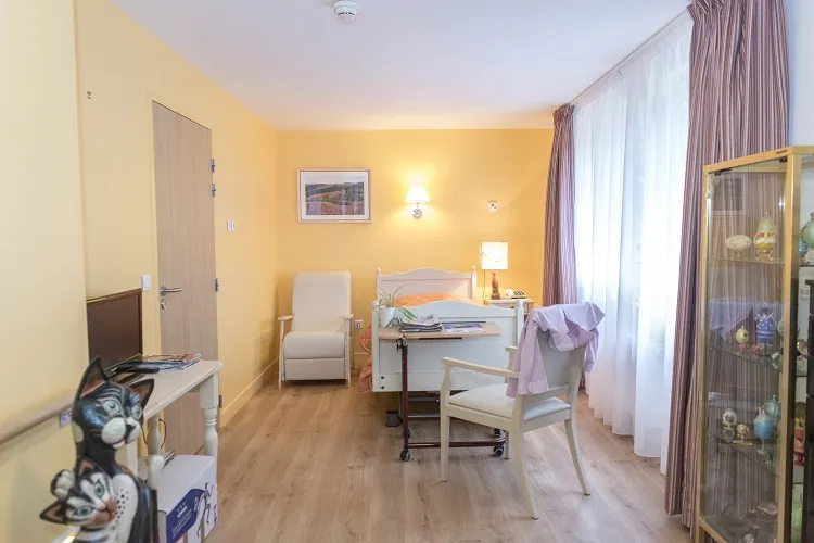 Photo de Résidence Les Bains-EHPAD - Maison de retraite / EHPAD