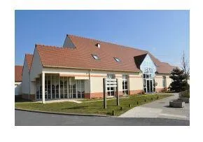 Residence Le Mont Cesar - Résidence Services Seniors à Bailleul-sur-Thérain