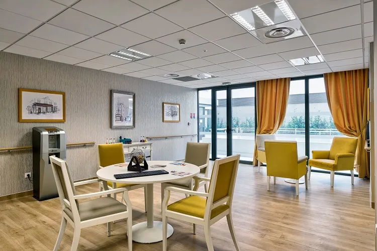 Photo de Résidence Service Senior République-Dames - Résidence Services Seniors