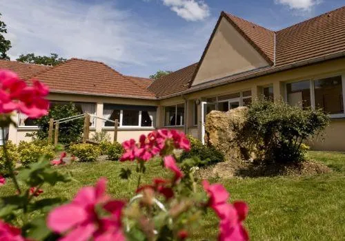 Korian Parc aux Chênes - Maison de retraite / EHPAD à Cesson