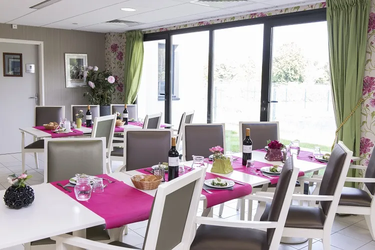 Residence De La Varenne - Maison de retraite / EHPAD à Arques-la-Bataille