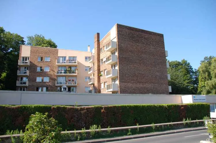 Photo principale de Résidence Saint Laurent - Résidence Services Seniors