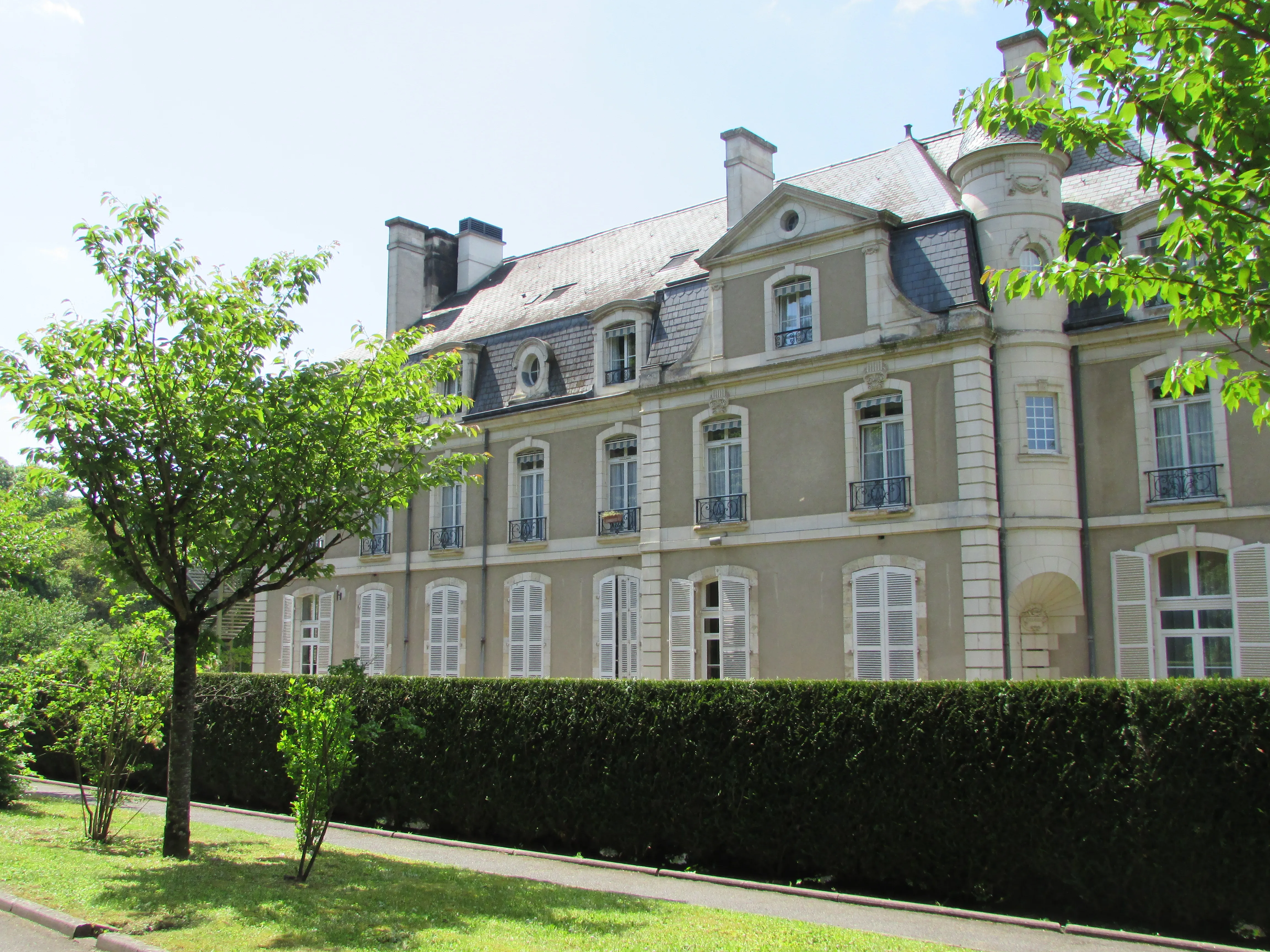 Photo de Résidence Château de Fontpertuis
