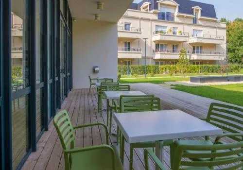 Photo de Résidence Les senioriales Emerainville