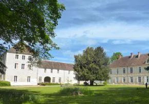 Photo principale de Les Petits Freres Des Pauvres Age   Abbaye De La Pree   Hebergement Temporaire - Résidence Services Seniors