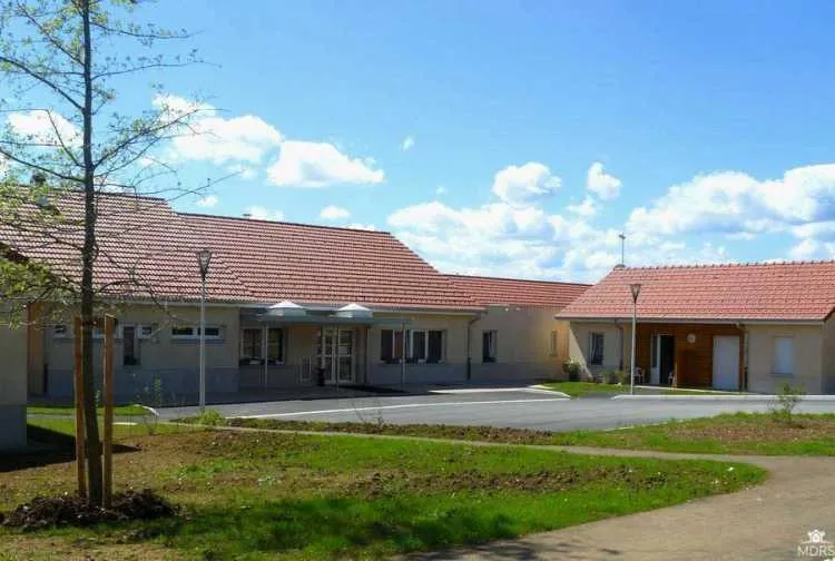 Marpa Les Clarines De Bellevue - Résidence Services Seniors à Pierrefontaine-les-Varans