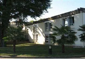 Photo de Centre Hospitalier Geriatrique Du Mont D'Or - Maison de retraite / EHPAD