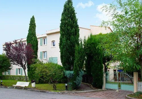 Korian Val Des Sources - Maison de retraite / EHPAD à Simiane-Collongue