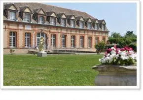 Photo de Residence Du Parc Chateau D'Abondant - Maison de retraite / EHPAD