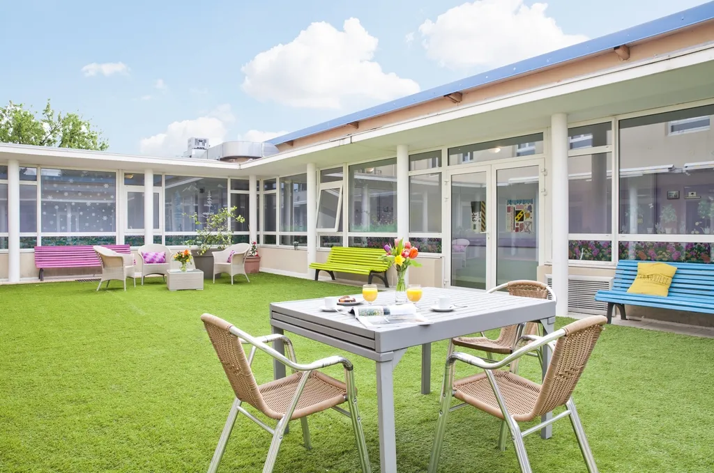 Photo de Les Amandiers