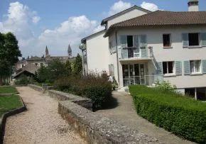 Résidence De L'Arc - Résidence Services Seniors à Tournus