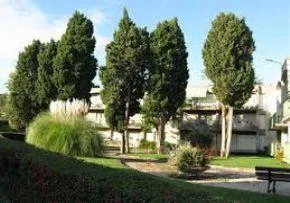 Foyer Logement L'Ensouleiado - Résidence Services Seniors à Salon-de-Provence