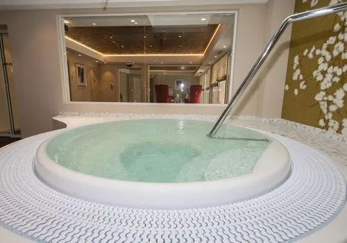 Photo de EMERA - Résidence Séniors Anne - Résidence Services Seniors