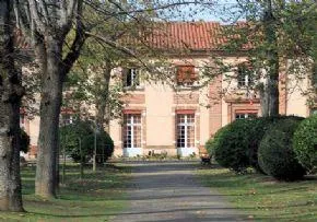 Photo de Foyer Logement Loubayssens - Résidence Services Seniors
