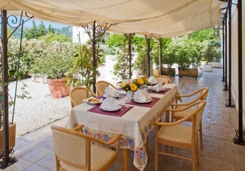 Photo de Korian Les Clématites - Maison de retraite / EHPAD