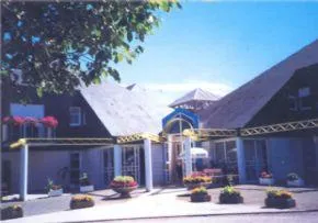 Foyer Residence Cornouaille - Résidence Services Seniors à Rostrenen