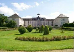 Ehpad De L'Hopital Local Alfred Brard - Maison de retraite / EHPAD à Guémené-sur-Scorff