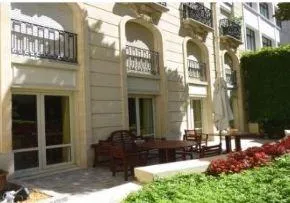 Résidence les Hespérides Villa Malesherbes - Résidence Services Seniors à Paris