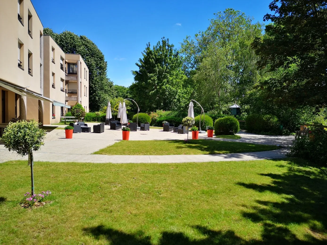 Photo de La Residence Les Roseraies