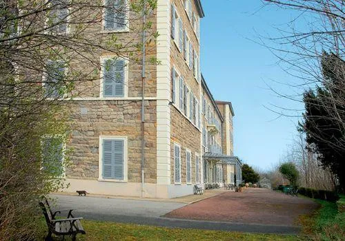 Korian Saint François - Maison de retraite / EHPAD à Vernaison