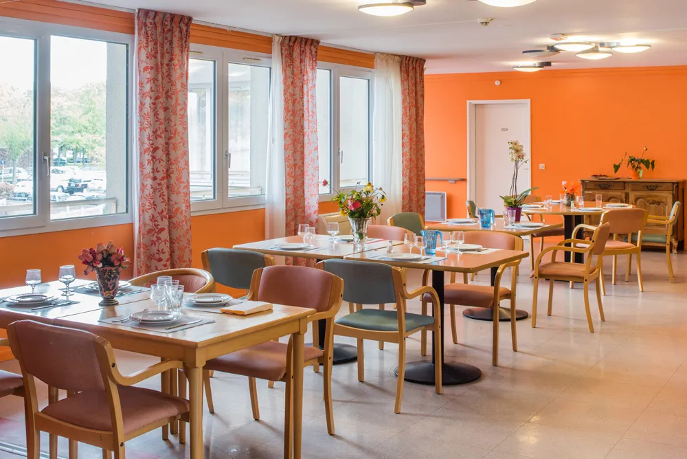 Korian Le Val D'Essonne - Maison de retraite / EHPAD à Maurepas