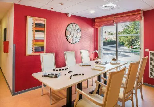 Photo de Korian Les Gardioles - Maison de retraite / EHPAD