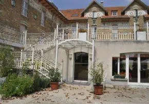 Photo de Maison Des Artistes De Pont Aux Dames - Maison de retraite / EHPAD