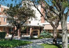 Photo de Residence Le Pin - Maison de retraite / EHPAD