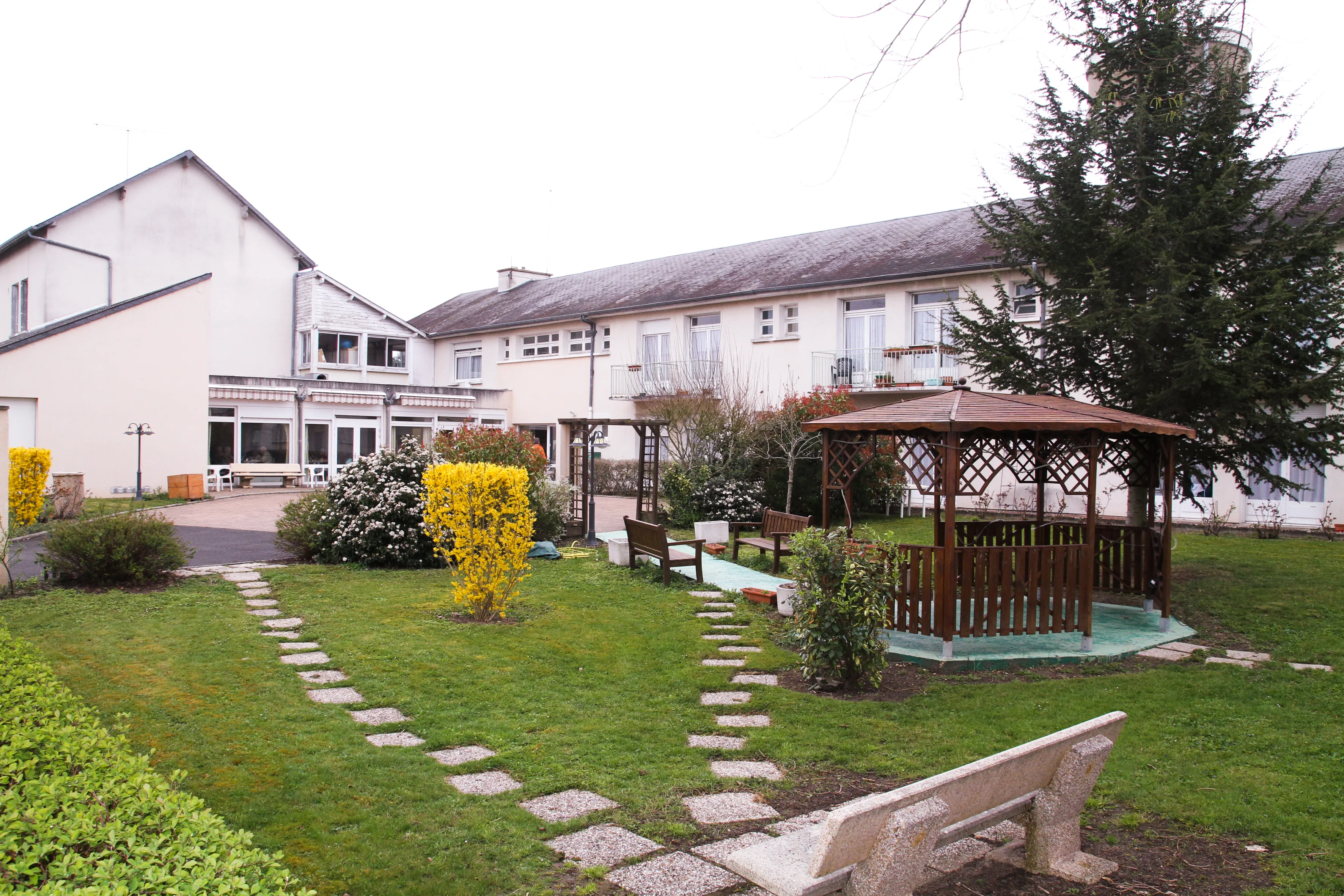 Maison De Retraite Les Fleurs De Selles - Maison de retraite / EHPAD à Selles-sur-Cher